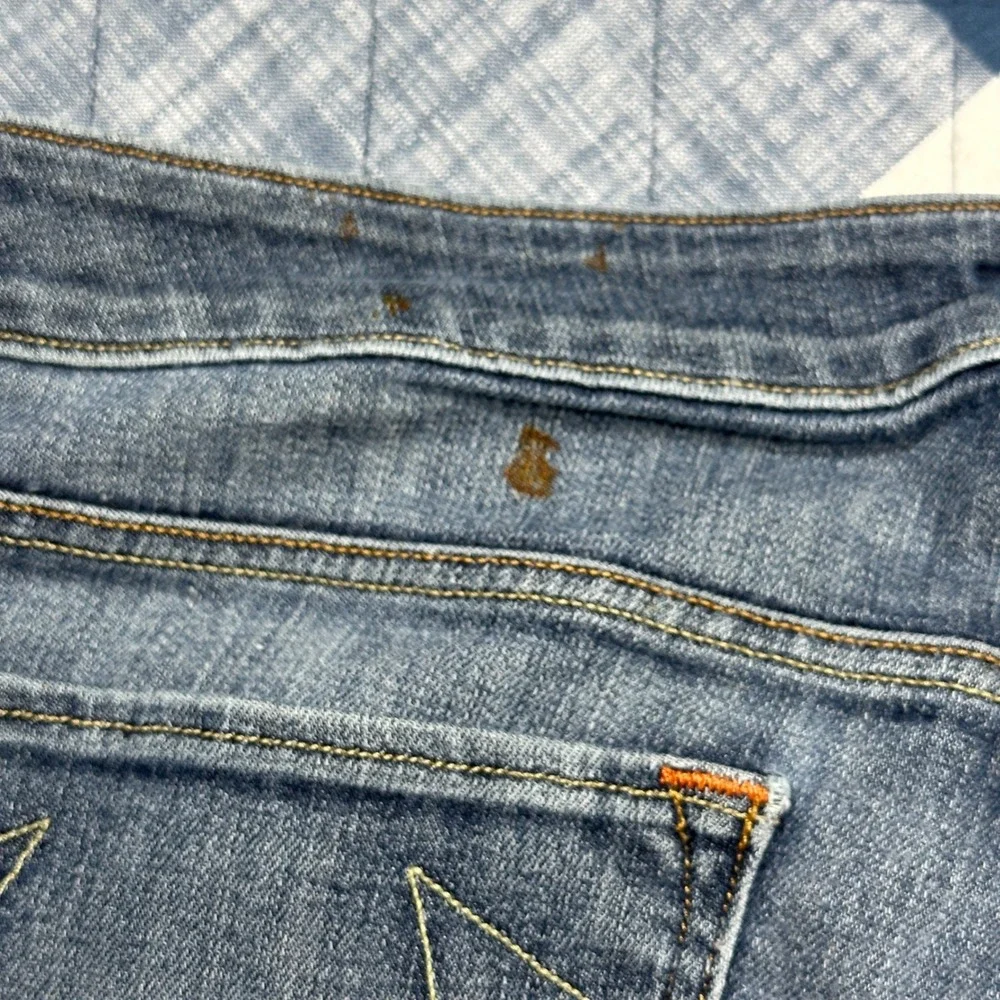 True Religion Brand Jeans Mens 32 Straight Leg Blue Denim Made in USA Low Rise